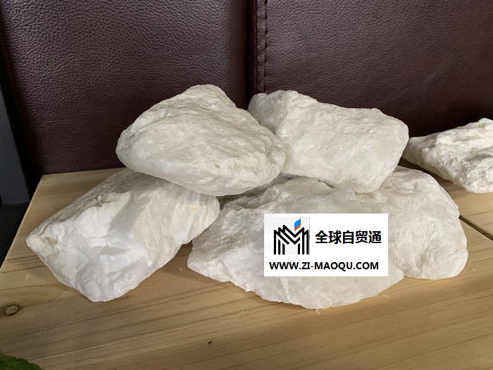 广东源磊粉体 重钙，轻钙325-1250目，超白超细重质碳酸钙，乳胶漆塑料用