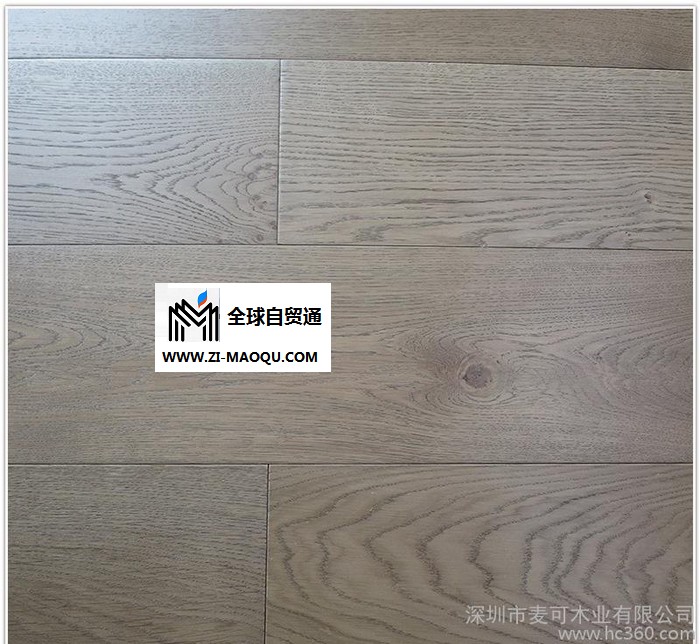 橡木拉丝多层实木复合地板 环保水性漆防水防潮室内木地板可定制